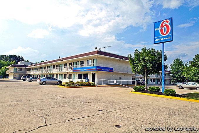 Motel 6 Fredericksburg, Va - North エクステリア 写真